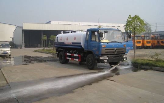 東風153<a href=http://www.latex-foam.cn/ssc target=_blank class=infotextkey>灑水車</a>測試圖片