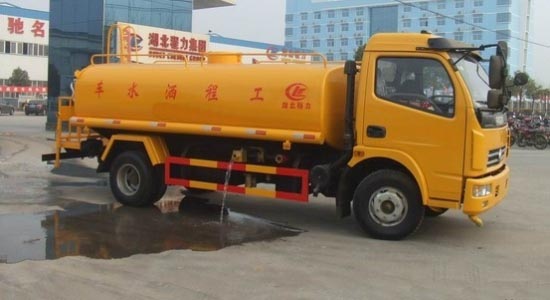 東風多利卡<a href=http://www.latex-foam.cn/ssc target=_blank class=infotextkey>灑水車</a>