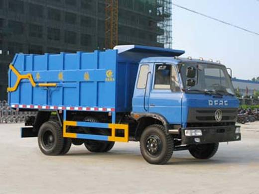 東風145對接式<a href=http://www.latex-foam.cn/ljc target=_blank class=infotextkey>垃圾車</a>出廠圖片