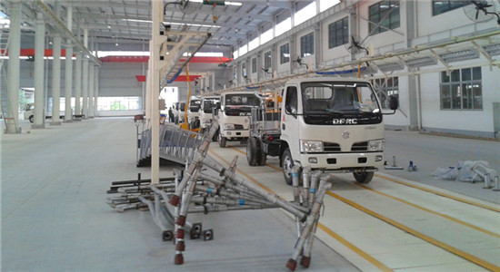 <a href=http://www.latex-foam.cn/ssc target=_blank class=infotextkey>灑水車</a>圖片